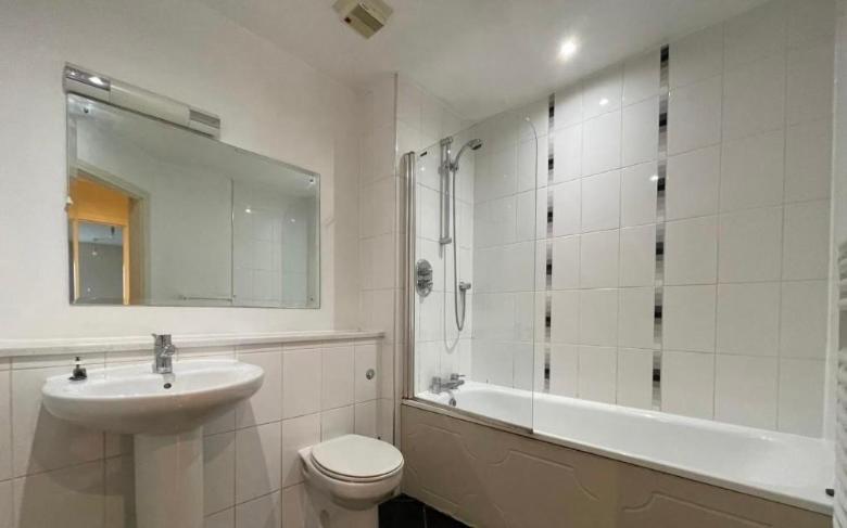 Stylish Two Bed In The Heart Of The City Birmingham Buitenkant foto